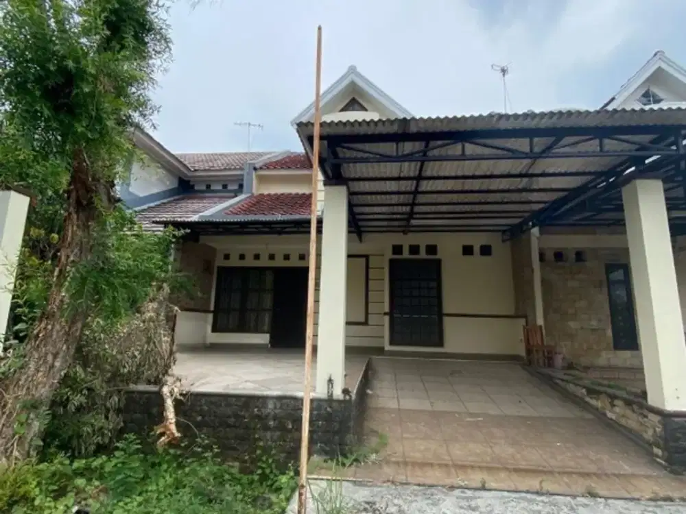 Disewakan Rumah Cluster Taman Dago Lippo Cikarang