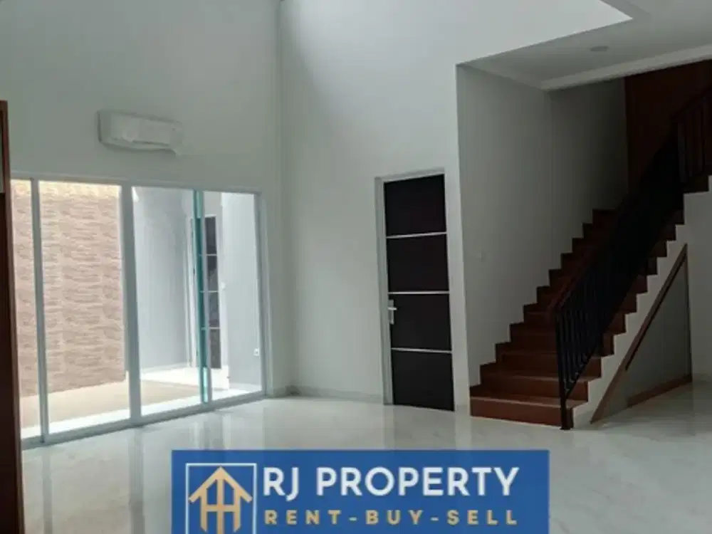 Disewakan Rumah Cluster Taman Simpruk Lippo Cikarang