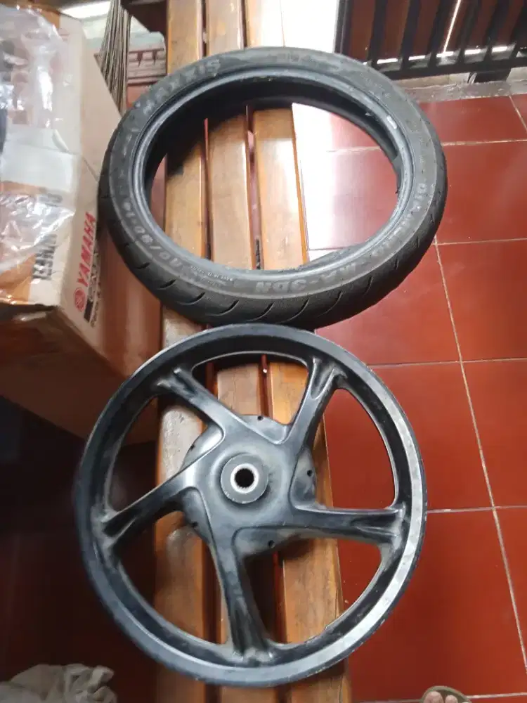 Velg dan Ban Belakang Mio M3 copotan  pribadi,  COD Cibubur Dsk