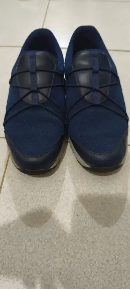 Sepatu merk piere cardin ukuran 42