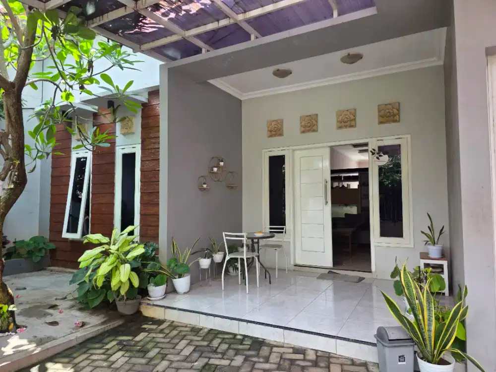 Dijual Rumah nyaman, modern minimalis, luas, siap huni..