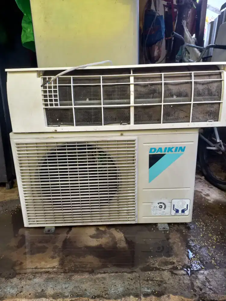 Ac daikin 1/2 pk