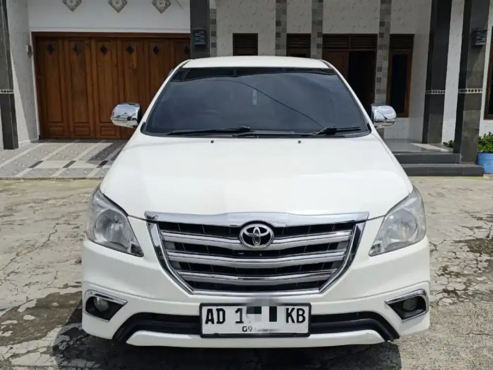 INNOVA 2.5 G Diesel Mt 2014