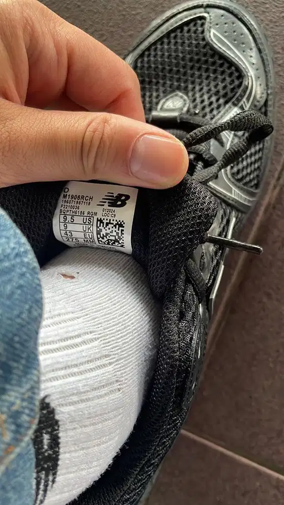 New Balance 1906R Black Silver Metallic