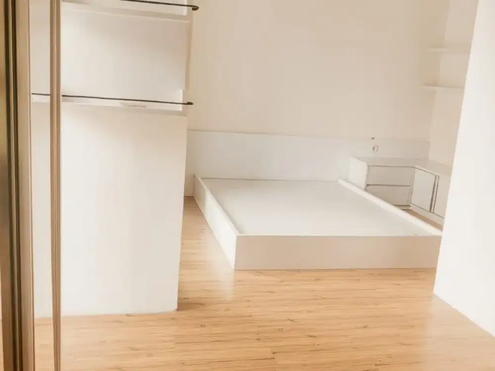 Disewakan Rumah Hunian 2 Lantai Siap Huni Lokasi di Mekar Wangi Bandung