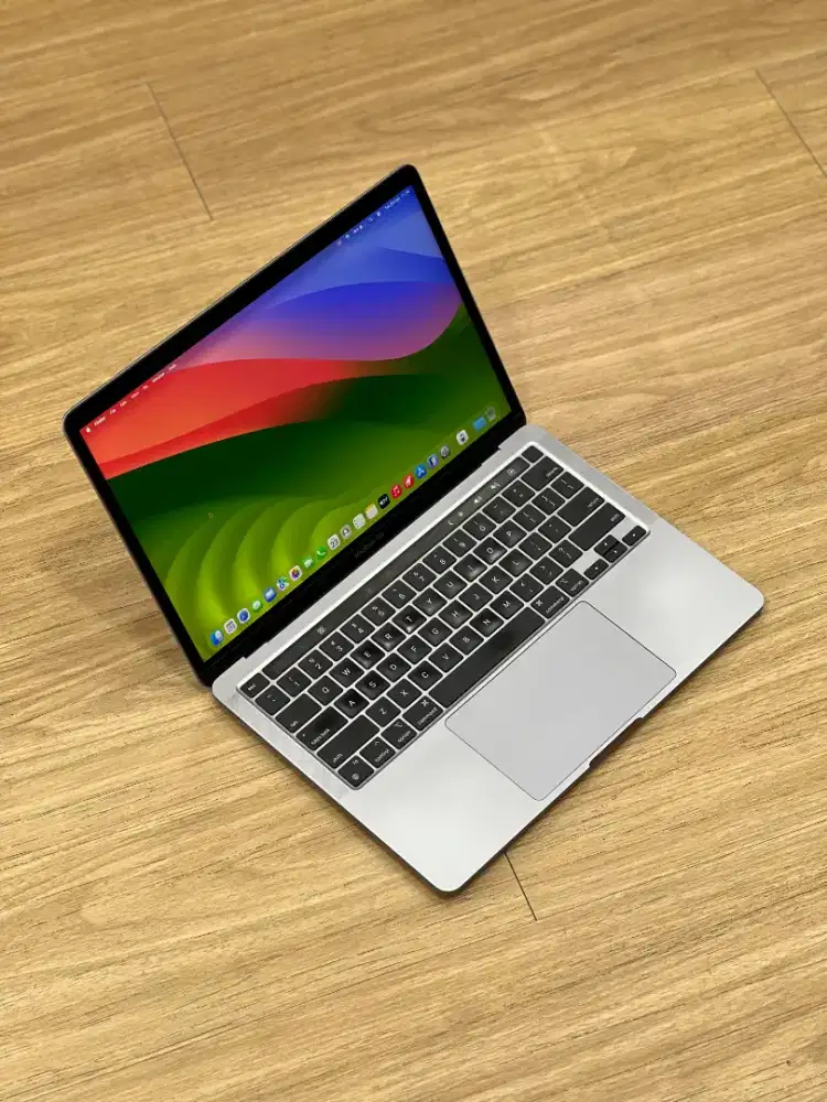 MacBook Pro M1 2020 13inch 8/256