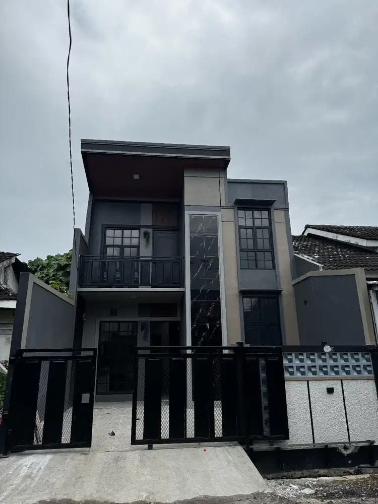 RUMAH CITRA INDAH 2 LANTAI SIAP HUNI CILEUNGSI - JONGGOL