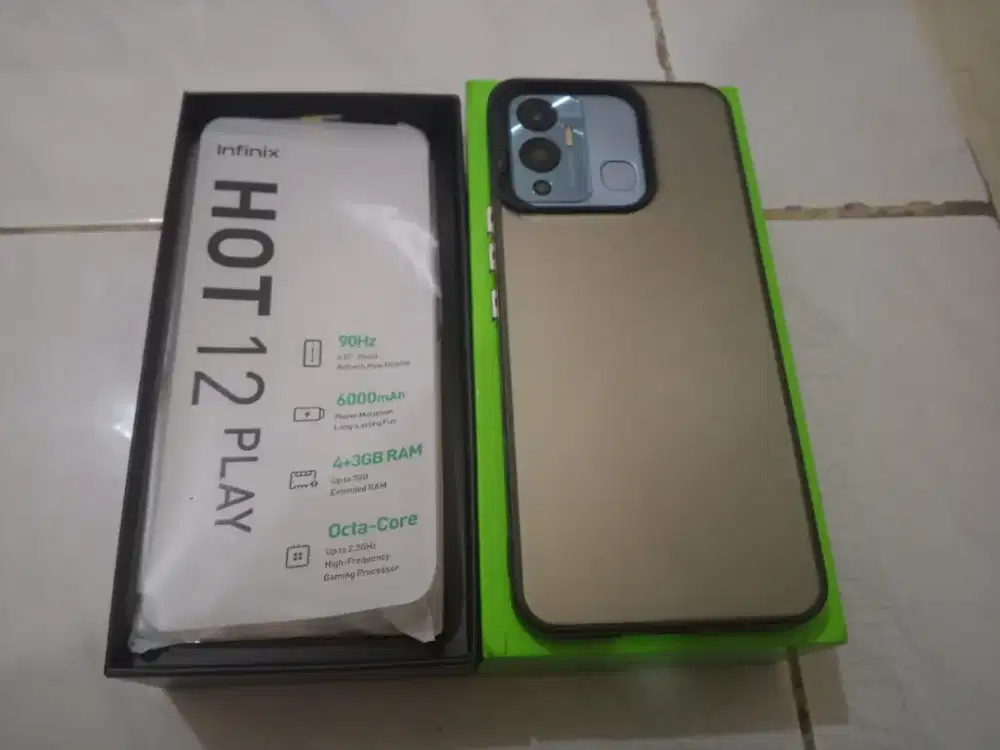 Infinix hot 12play 4+3/128