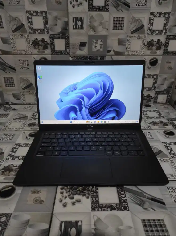 Dell 7310 i5-10310U 16/256 FHD non backlite