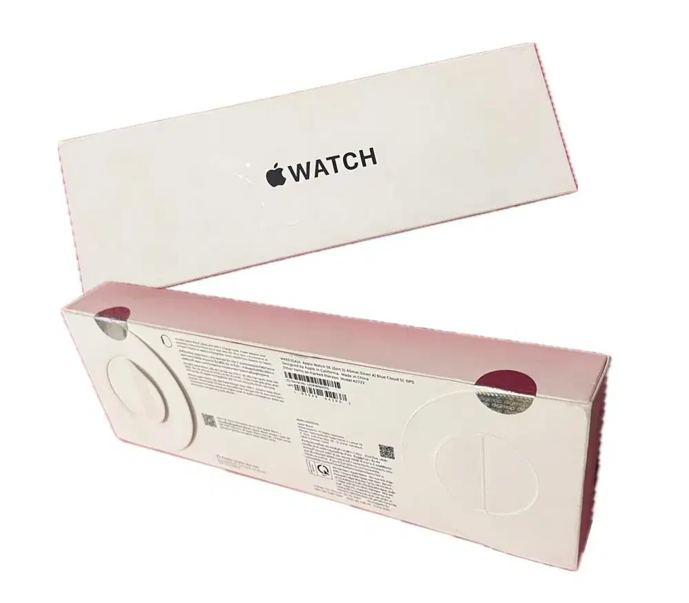 Dijual Apple Watch SE (Gen 2) 40 mm silver th 2024 BARU