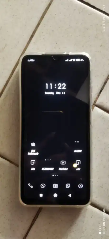 Xiaomi Redmi 9T Ram 6+2/128gb No.Minus BUCpt Rp 1.100.000,- Nego Tipis