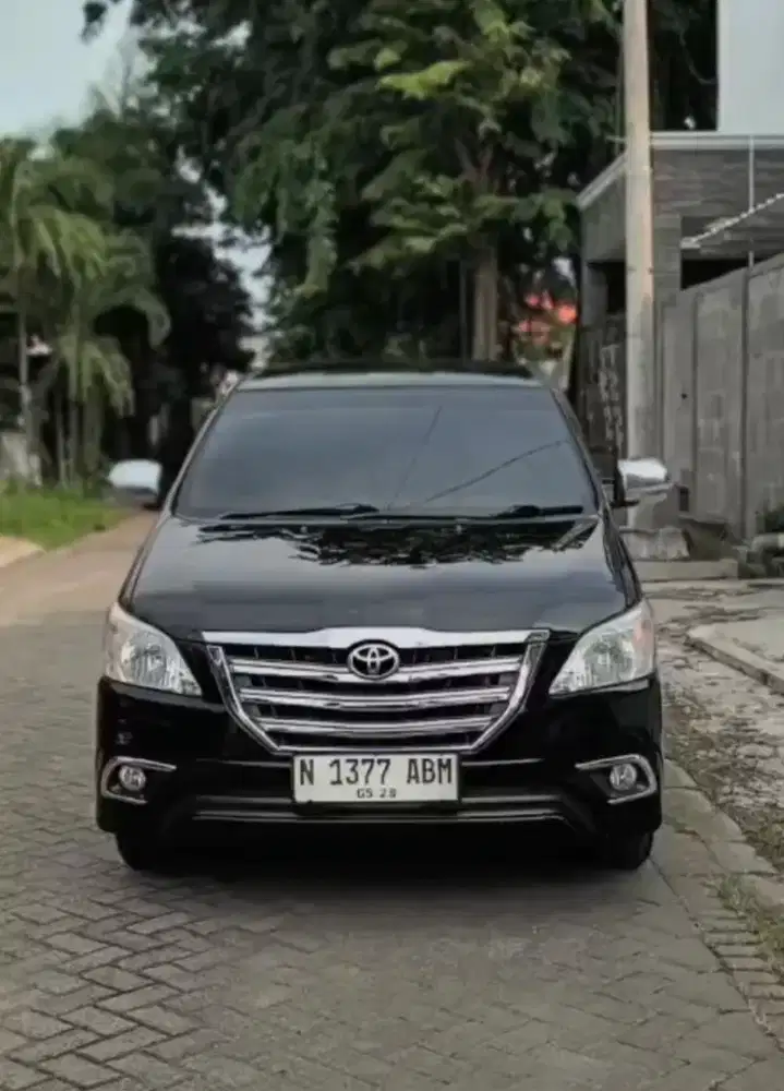Toyota Kijang Innova 2.0 G Bensin Automatic 2015