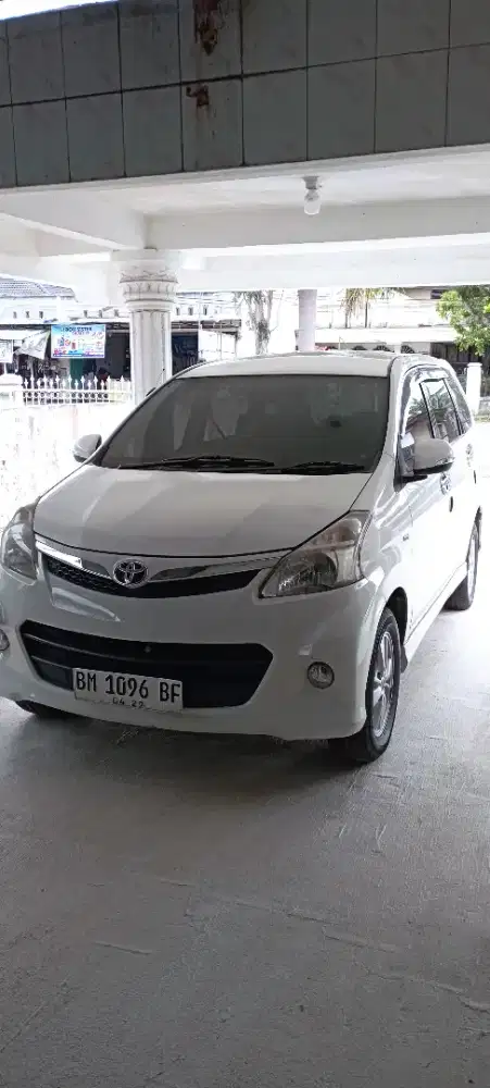 Veloz 1.5cc MT pakaian pribadi