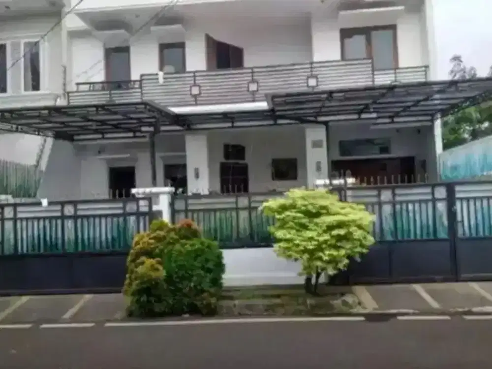 Best Deal! Rumah 2 Lantai Billy Moon Pondok Kelapa, 5 KT Harga 3,5 M