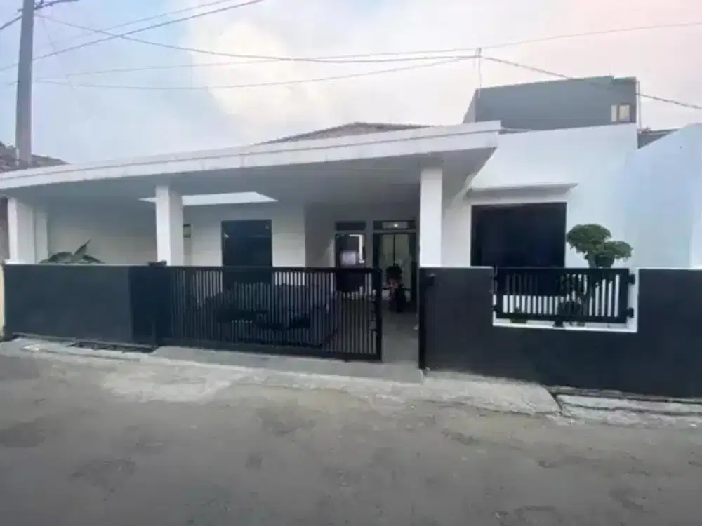 Dijual Rumah Tinggal Nyaman Siap Huni Lokasi Strategis di Margahayu Permai Bandung