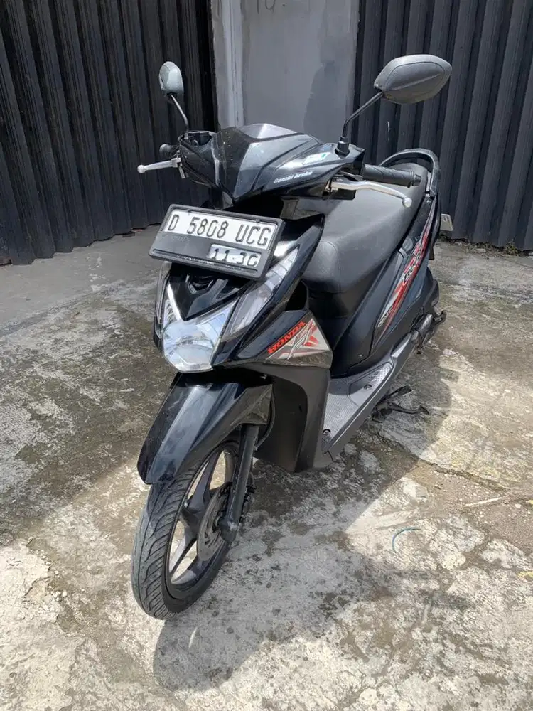 Honda Beat FI thn 2015