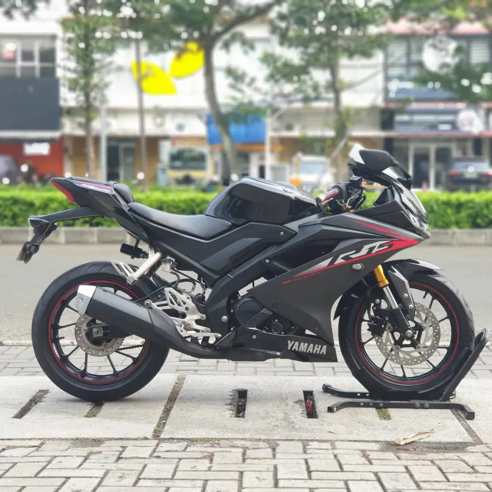 YAMAHA R15 V3 HITAM 2019 PAJAK PANJANG KM LOW SIAP JALAN