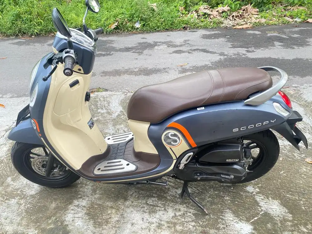 HONDA SCOOPY SPORTY BRIO