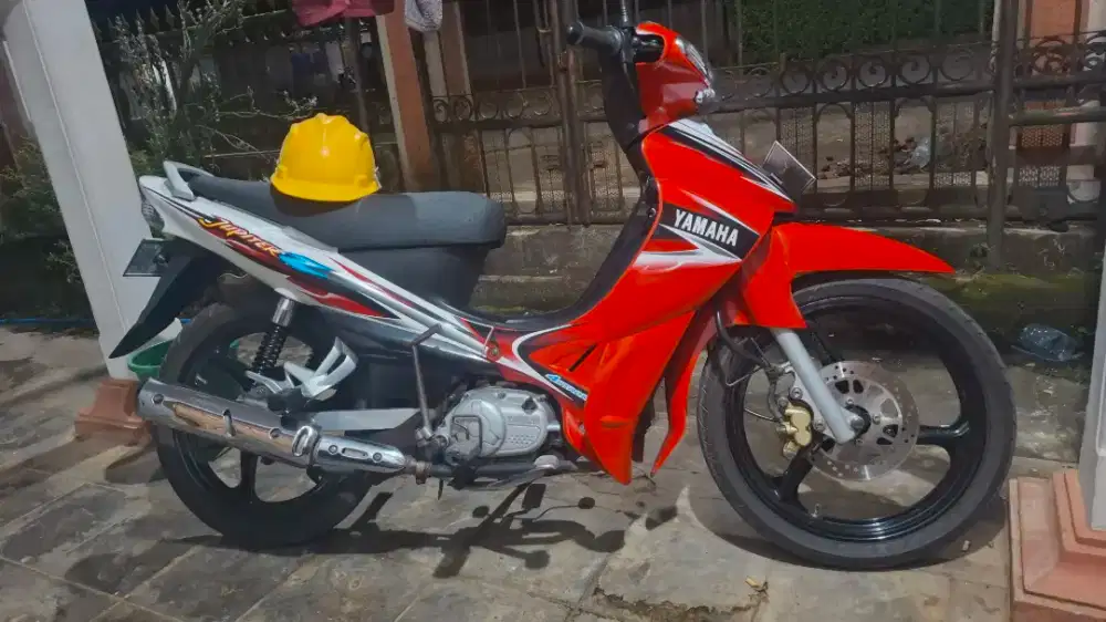 Jual jupiter z putih merah