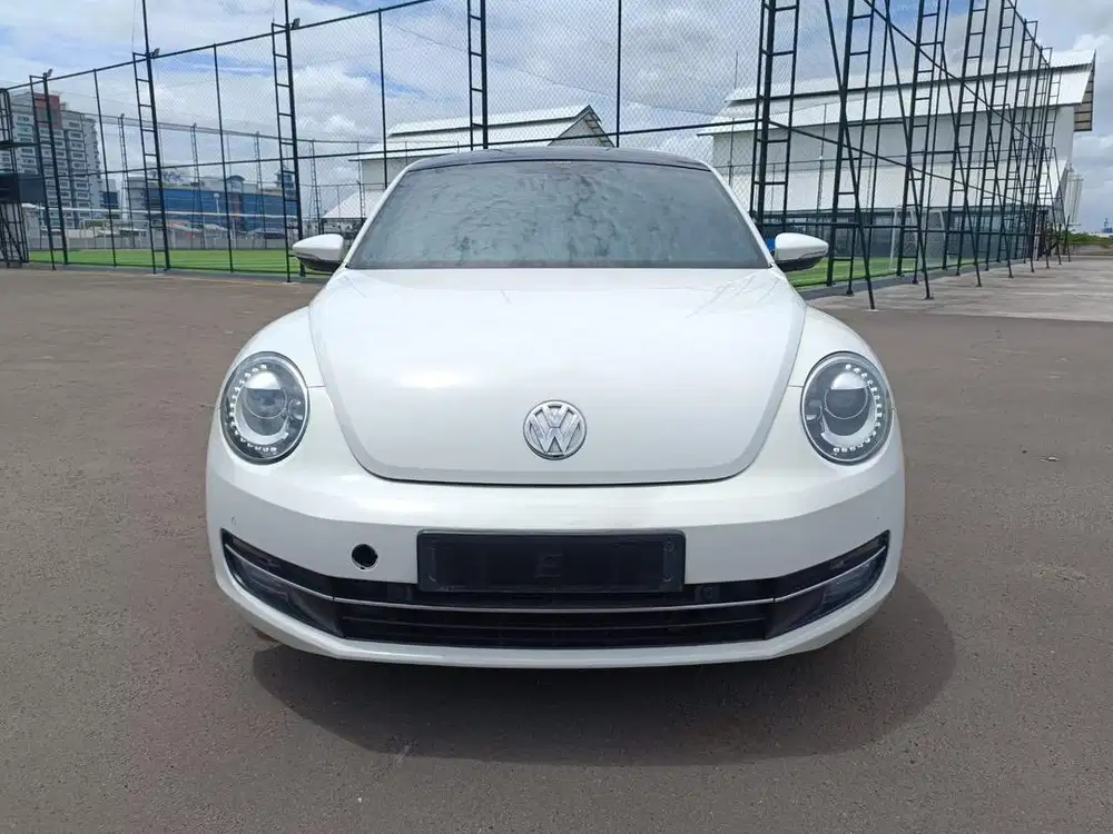 VW BEETLE 1.4 UK VERSION