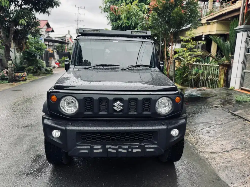 Dijual Cepat Suzuki Jimny 3 Doors 4x4 2023
