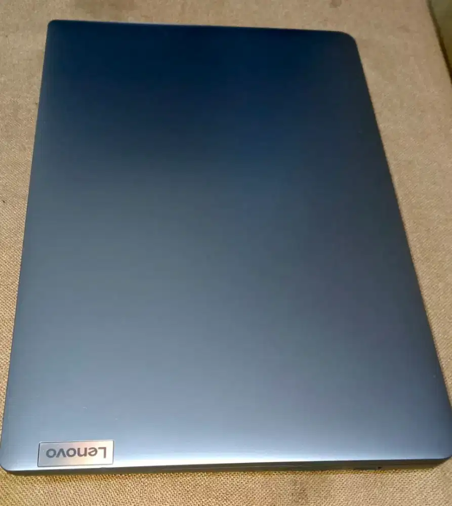 Lenovo ldeapad Slim 3 (14) Intel Core i3 ( 8/256 )