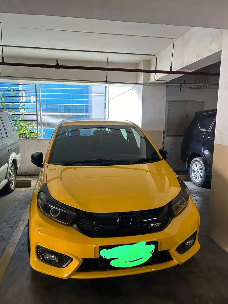 Honda Brio RS Kuning, Sporty & Terawat, Siap Pakai