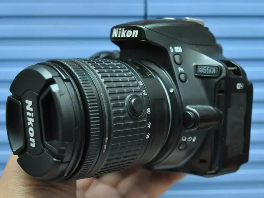 Kamera nikon D5500 lensa 18-55mm Afp