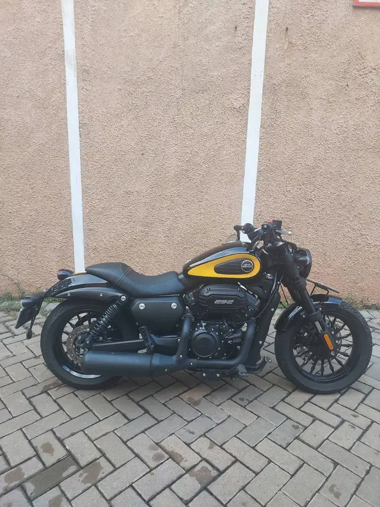 Jual benda keeway V252 thn 20244