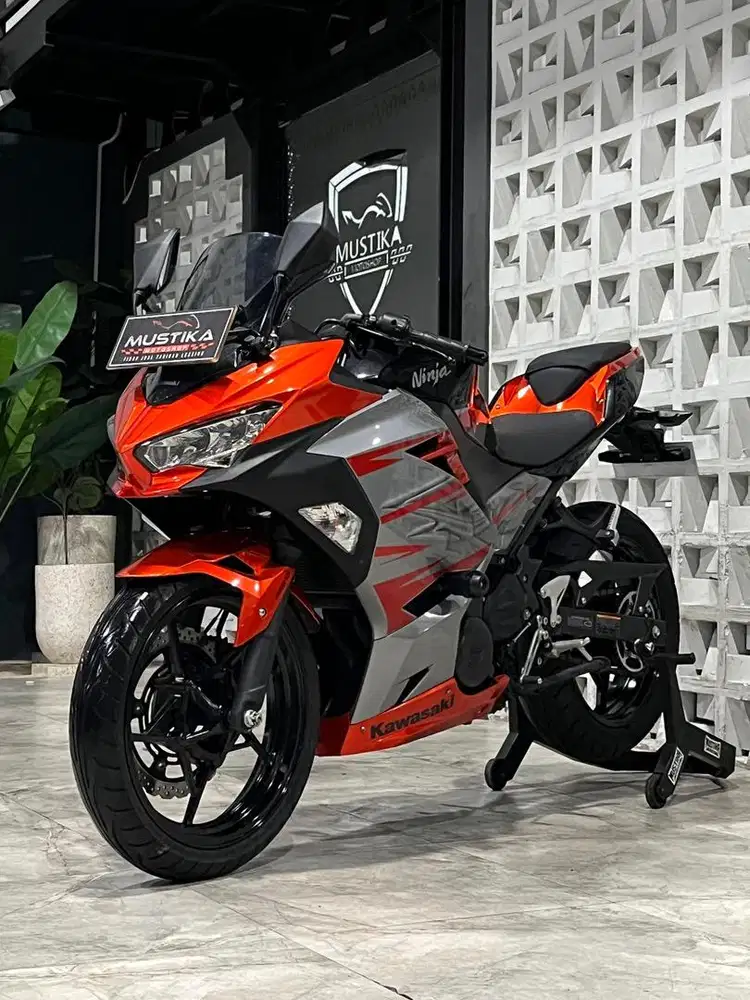 Istimewa ODO 9RB!! Kawasaki Ninja 250 MDP ABS th 2018 - Ayu Mustika