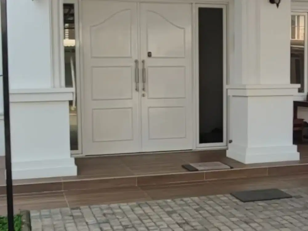 Dijual Cepat Rumah Premier Golf Modernland Tangerang Banten