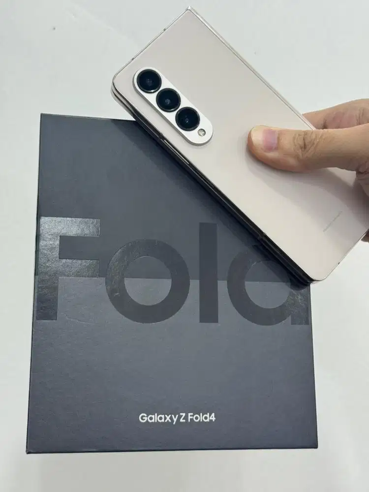 Samsung Z Fold 4 5G Beige 12/1Tb