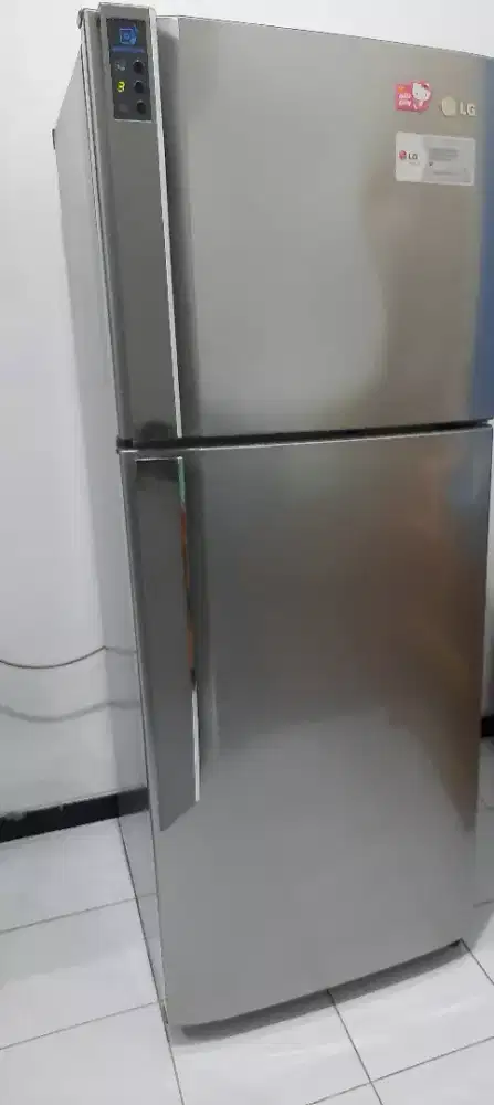 DIJUAL KULKAS 2 PINTU LG GN - M352CLN