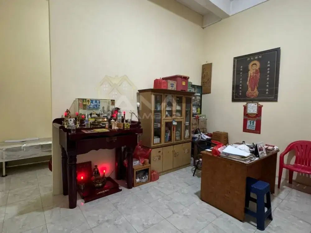 ANA RUMAH TERAWAT UK 5X19M DI JELAMBAR