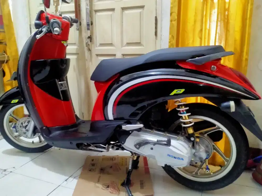 Honda Scoopy karbu pajak panjang surat2 kumplit