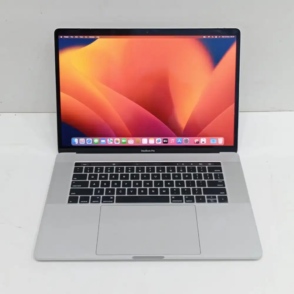 Macbook Pro 2017  Touch bar 16/512 GB 15inch