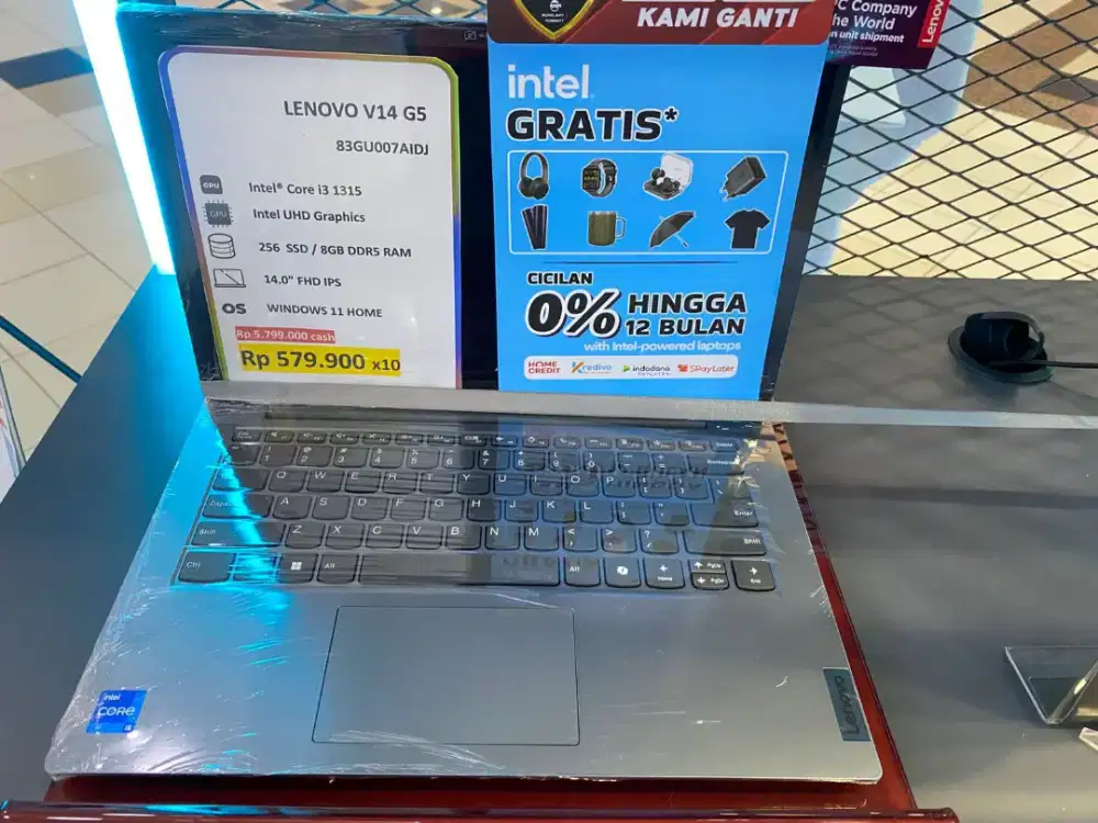 Laptop Lenovo V14 G5