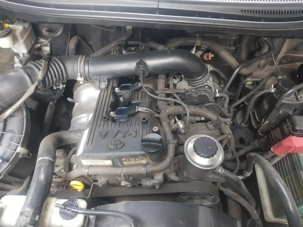 Toyota Kijang Innova 2015 Bensin