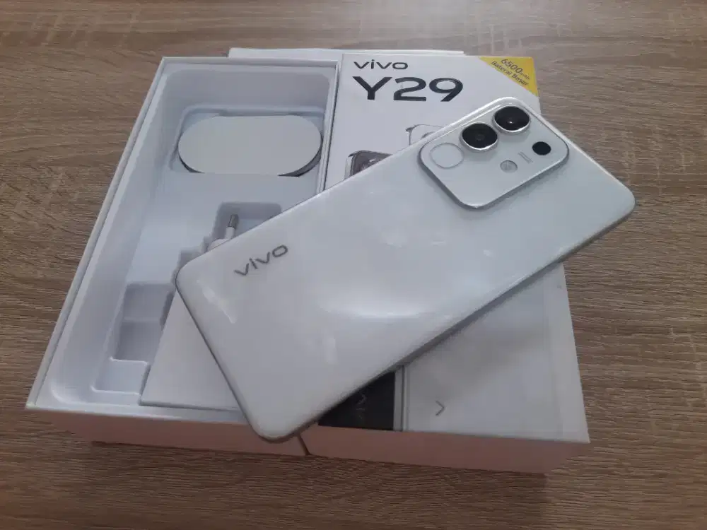 Vivo Y29-Potongan 150rb.RAM 6GB/128GB.GOLDEN PONSEL