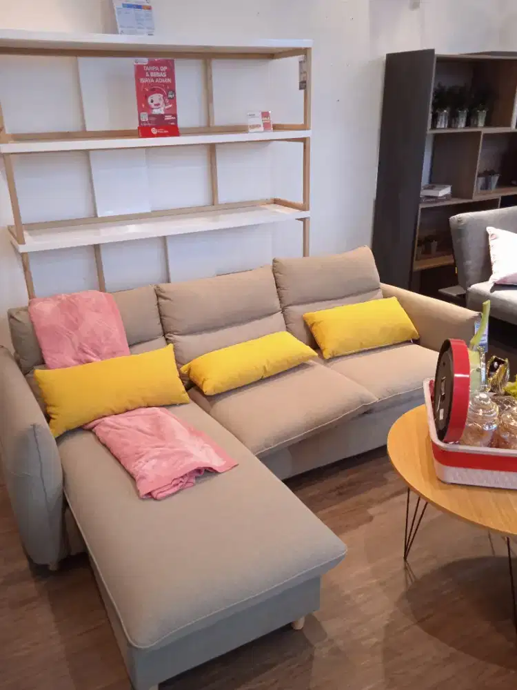 Satu set sofa lembut