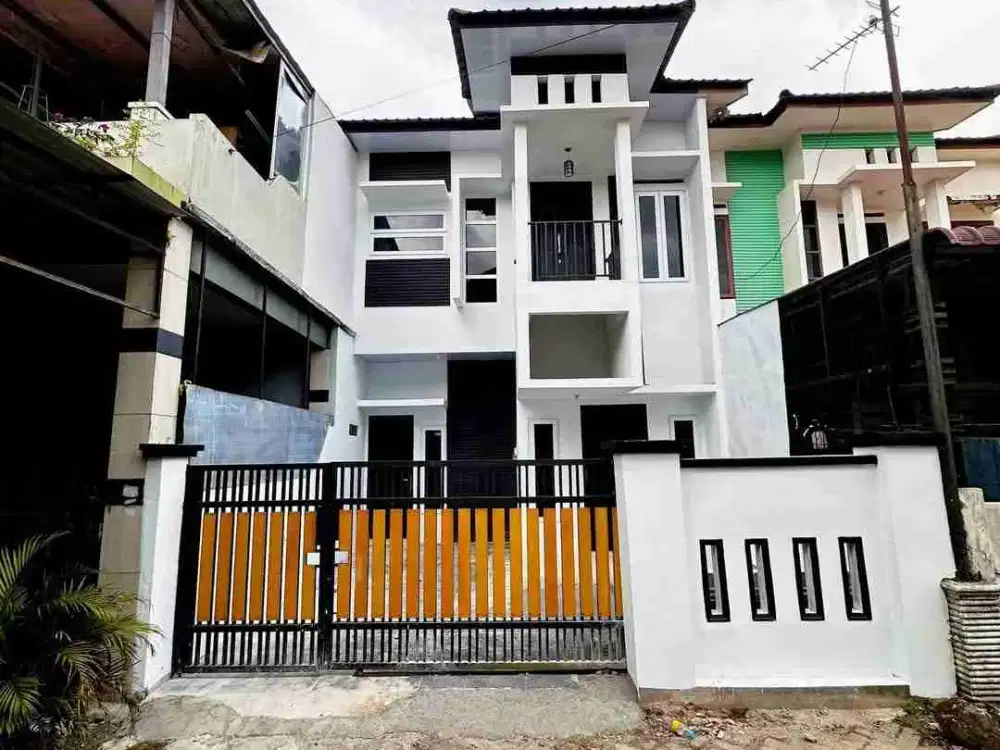 RUMAH 2 LANTAI DI BALAM MEDAN SIAP HUNI