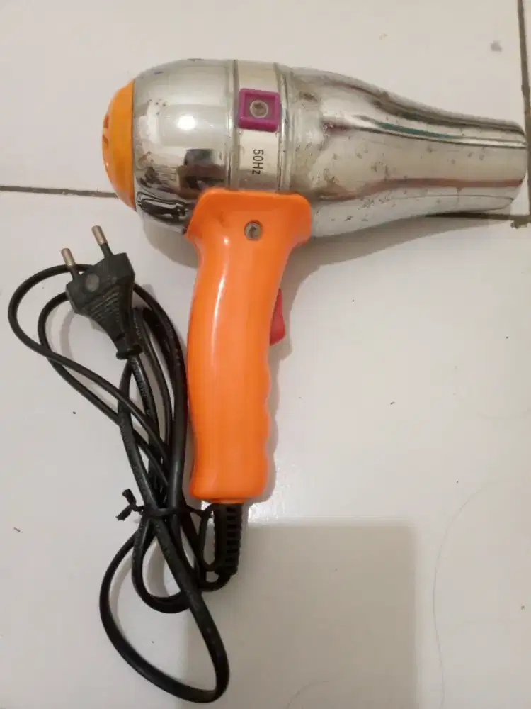 Hair drayer rambut