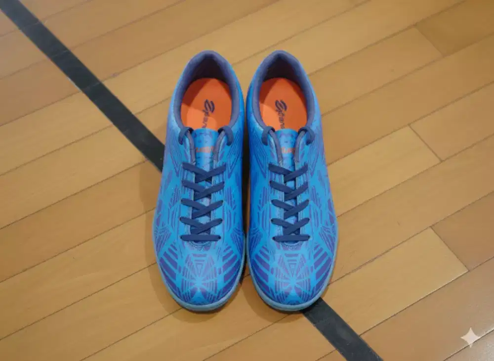 Sepatu Futsal Ortuseight