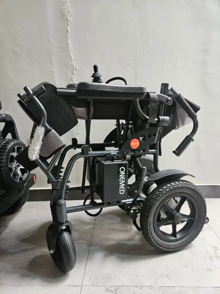 Kursi roda otomatis merek Onemed Original