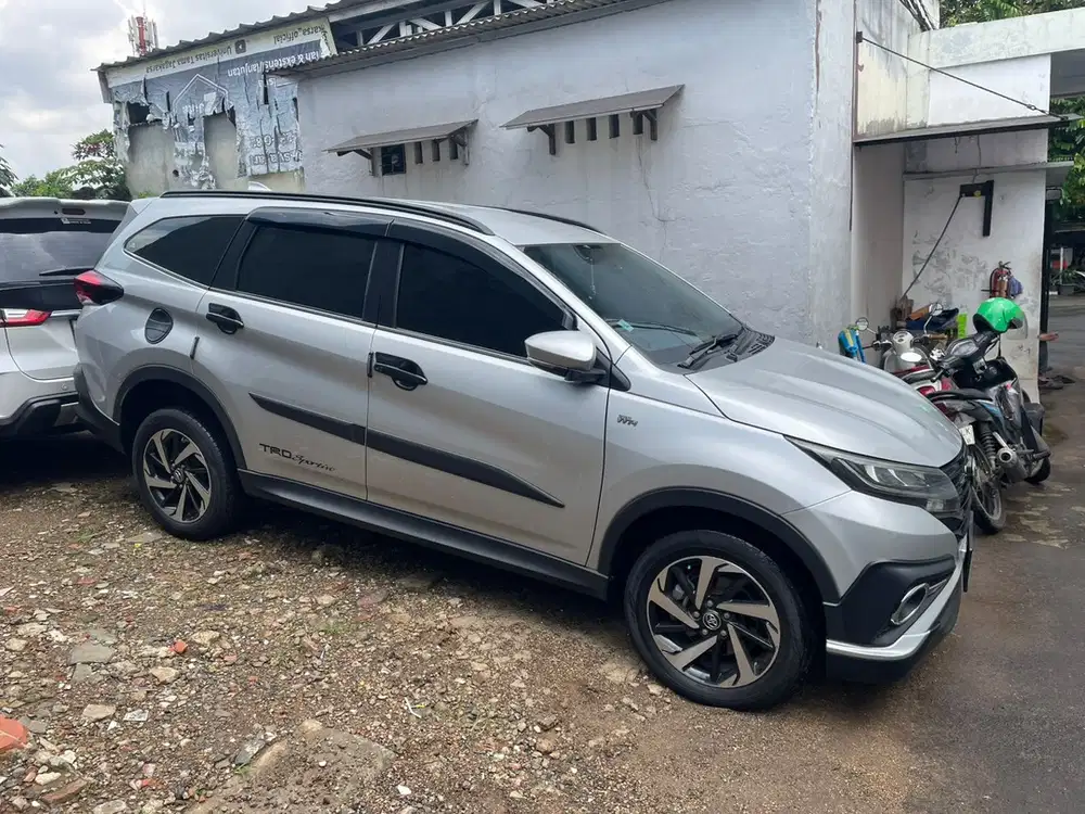 WTS Toyota Rush TRD 2018 Bensin