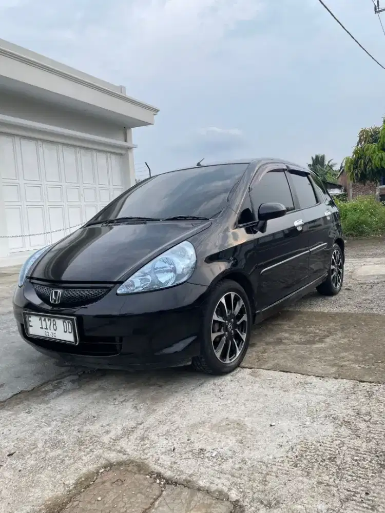 Di Jual Honda Jazz Idsi 2007 M/T