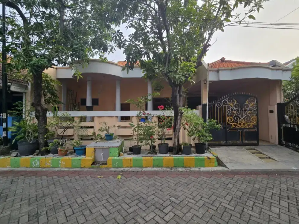 BUTUH CEPAT LAKU! Rumah rungkut barata