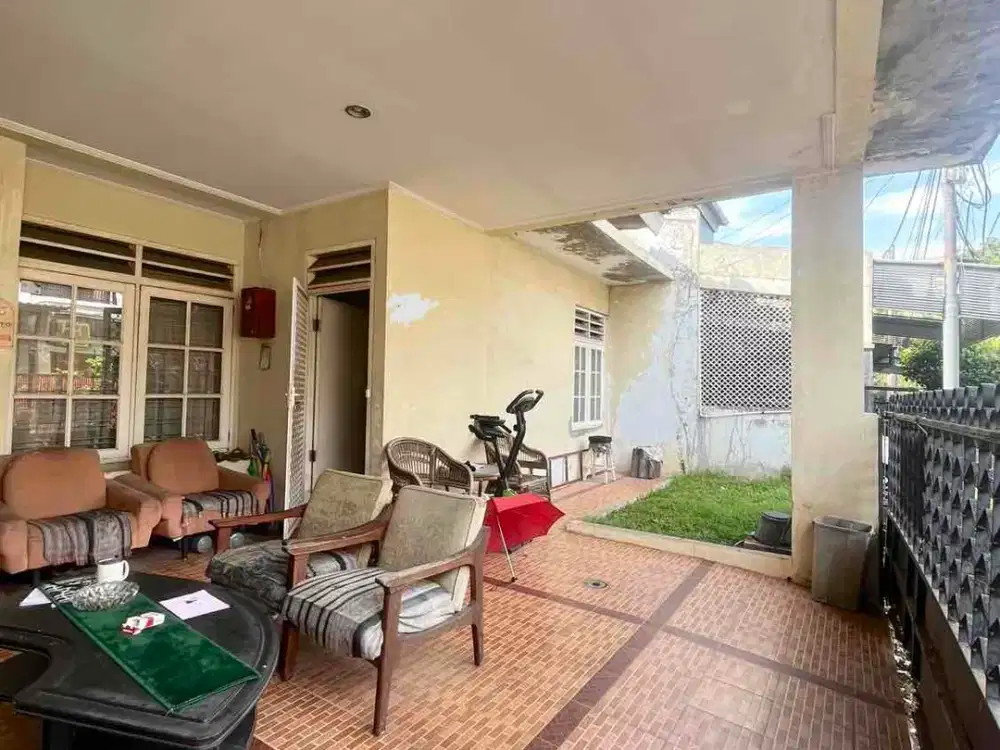 Di jual Rumah di Sektor 2 Bintaro Jaya