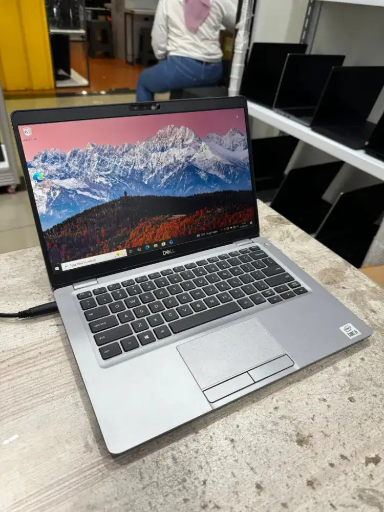 DELL LATITUDE 5310 13 INCHI CORE I5 GEN 11 8/256 SECOND ORIGINAL