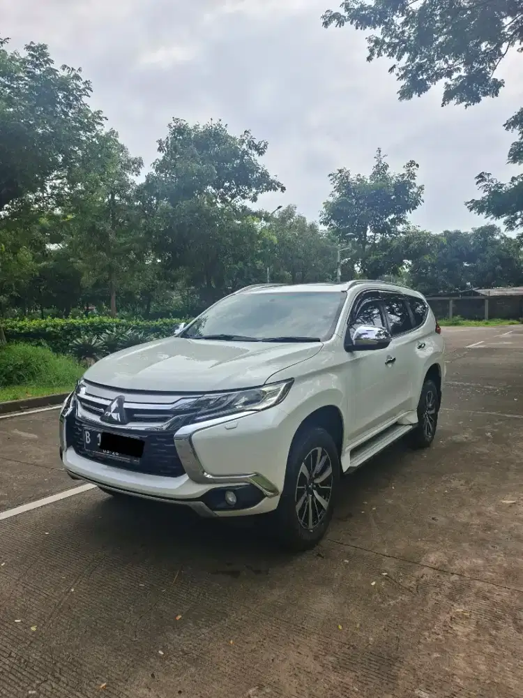 (Harga Cash) Pajero Dakar Diesel 4x4 AT 2016 Putih